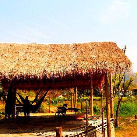 Giant House Riverside Pai Luaran gambar