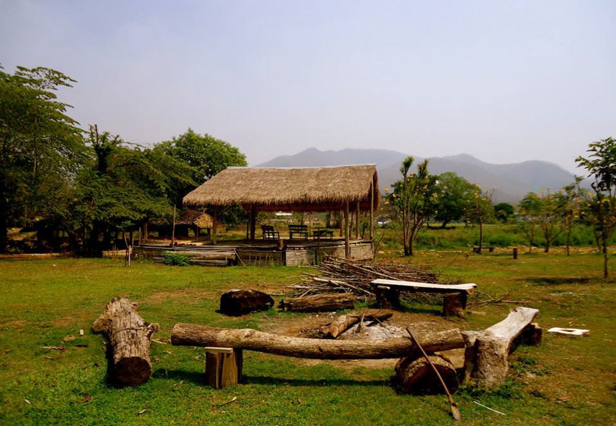 Giant House Riverside Pai Luaran gambar